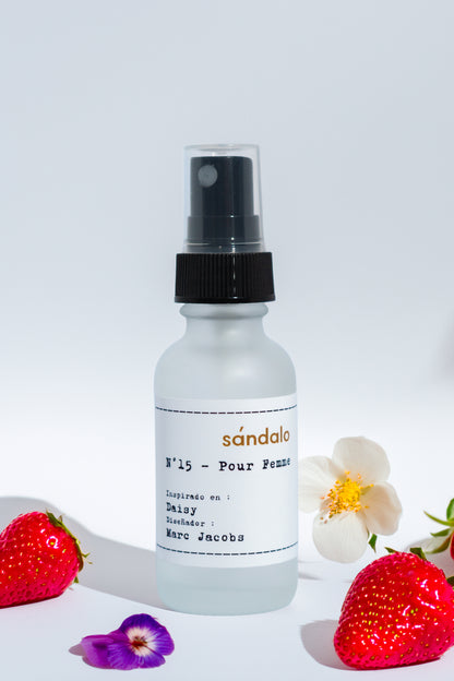 (N° 15 - Pour Femme) Inspirado en "Daisy - Marc Jacobs" (15ml)